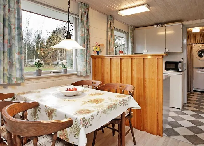 펜션 4 Person Holiday Home In Laeso-By Traum *